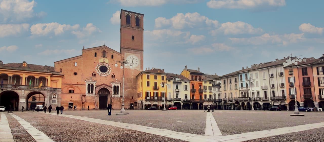 Piazza della Vittoria a Lodi